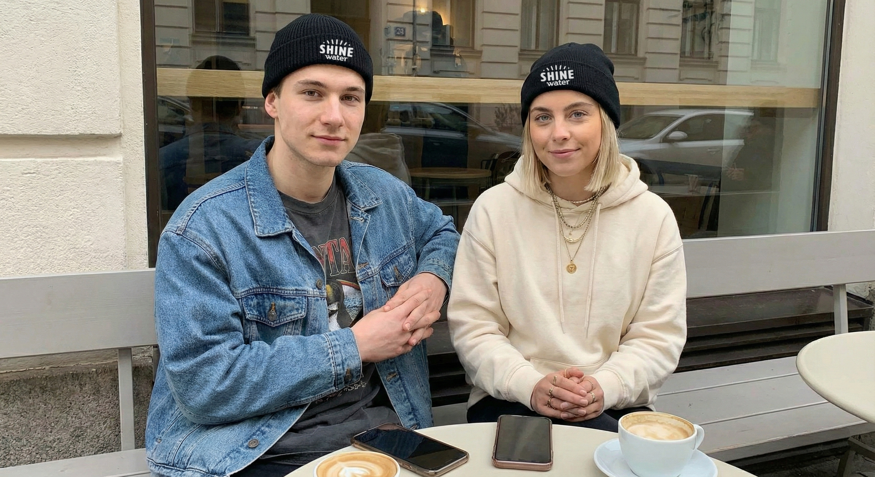 Cozy Knit Beanie: Winter-Proof Headwear